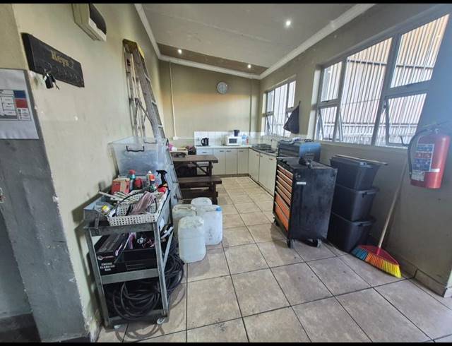 OFFICE FOR SALE IN PIETERMARITZBURG CENTRAL